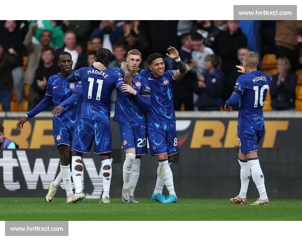 全程高清足球直播赛事前瞻战术解析与球迷互动观赛平台升级体验新 全程高清足球直播赛事前瞻战术解析与球迷互动观赛平台升级体验新